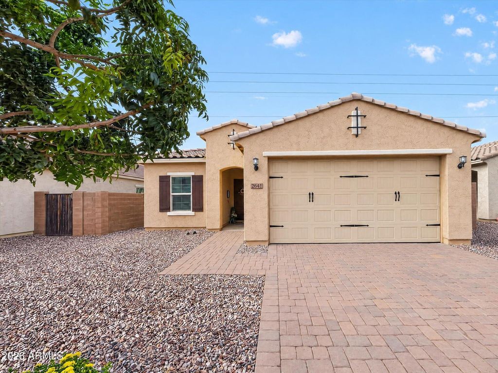 2642 E HICKORY Street, Gilbert, AZ 85298 — exterior
