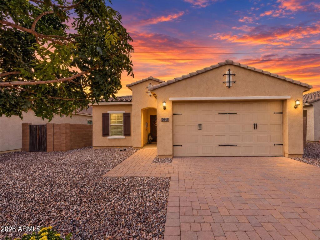 2642 E HICKORY Street, Gilbert, AZ 85298 — photo 2