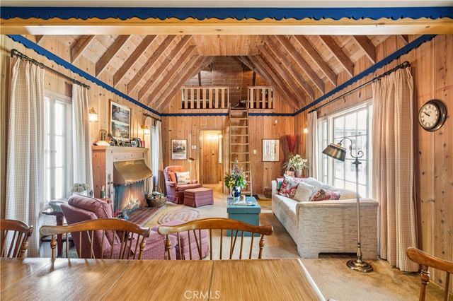 373 John Muir, Lake Arrowhead, CA 92352