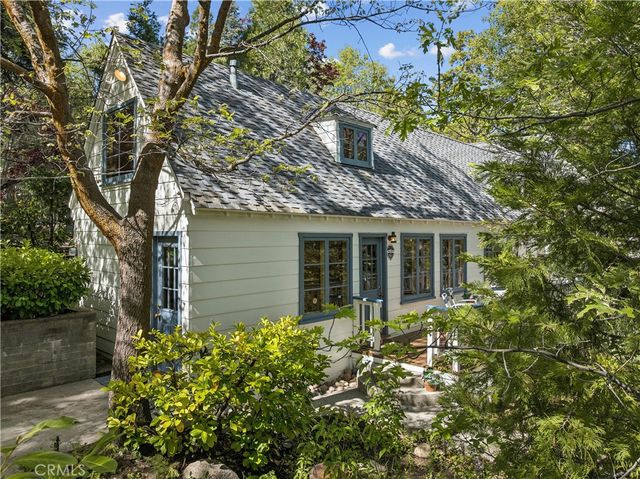 373 John Muir, Lake Arrowhead, CA 92352