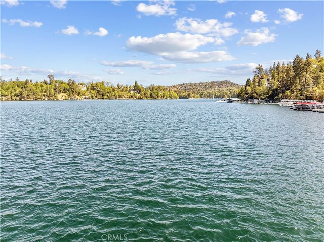373 John Muir, Lake Arrowhead, CA 92352