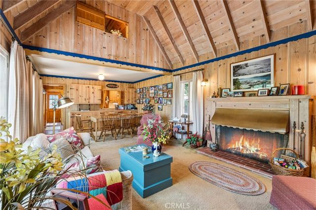 373 John Muir, Lake Arrowhead, CA 92352