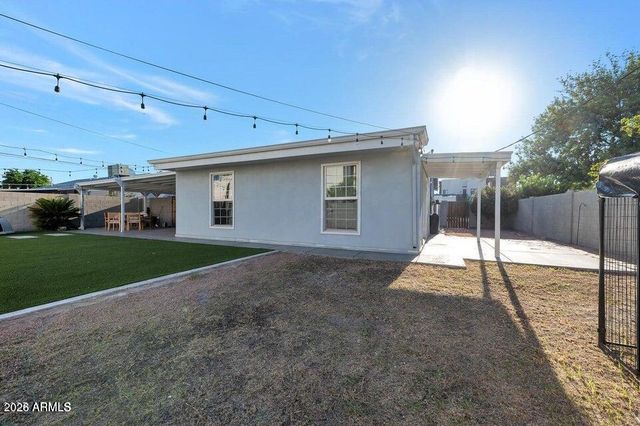 3240 N 26th Place, Phoenix, AZ 85016