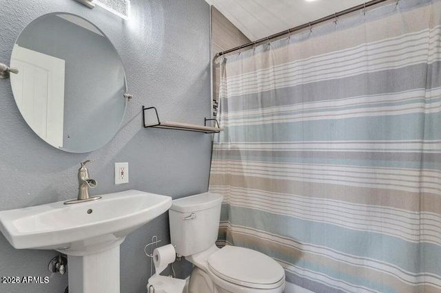 3240 N 26th Place, Phoenix, AZ 85016