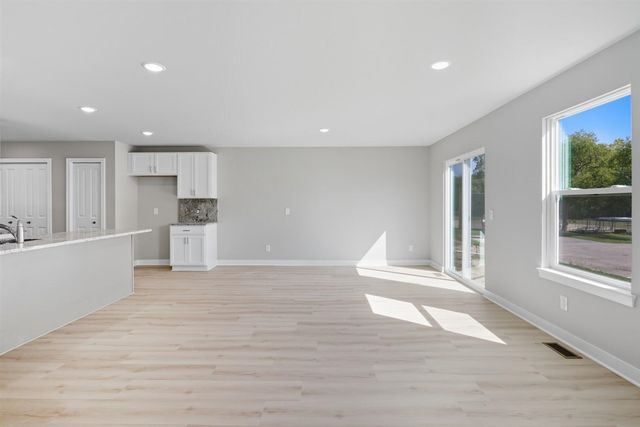 743 Reagan Lane, Milan, MI 48160