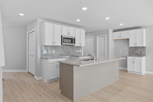 743 Reagan Lane, Milan, MI 48160