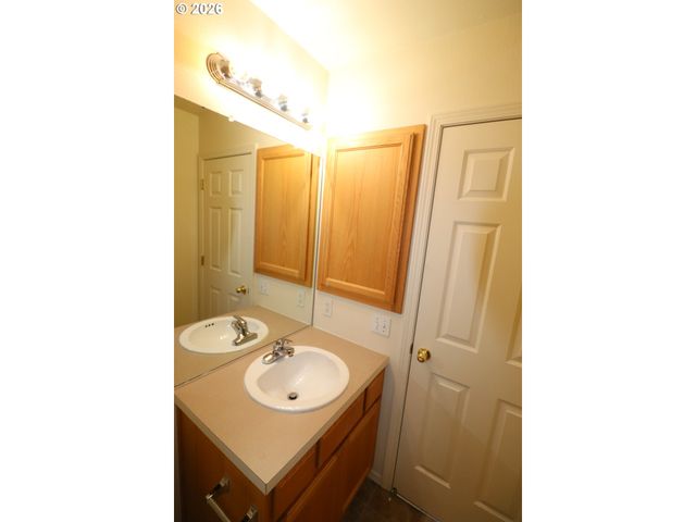 15999 Sw 81ST Pl, Portland, OR 97224