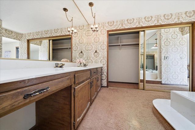 117 Oak Rock Cir, Folsom, CA 95630