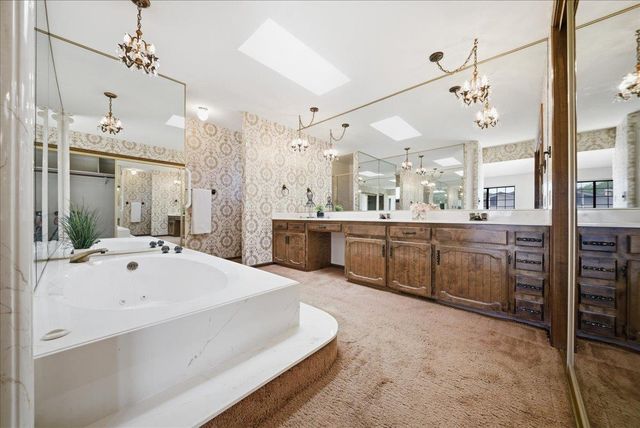 117 Oak Rock Cir, Folsom, CA 95630