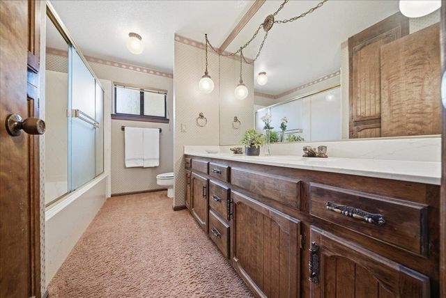 117 Oak Rock Cir, Folsom, CA 95630