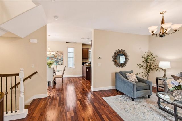 522 Tyndall Street, Los Altos, CA 94022