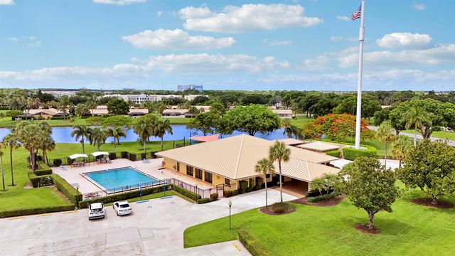 5469 Eagle Lake Drive, Palm Beach Gardens, FL 33418
