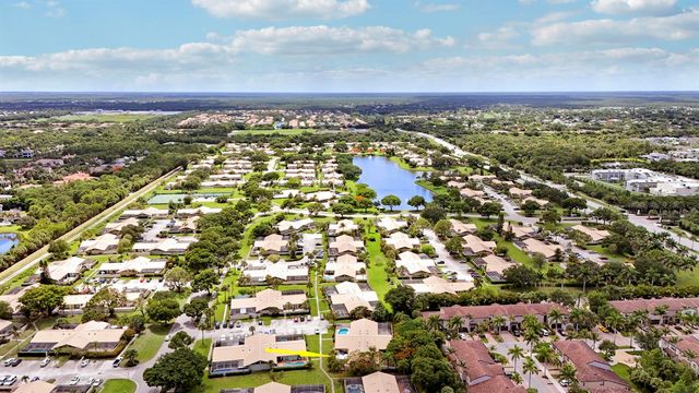 5469 Eagle Lake Drive, Palm Beach Gardens, FL 33418