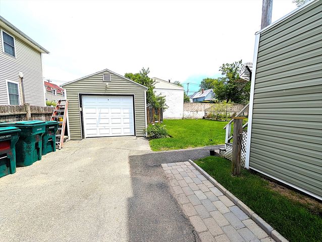 9 Ainsworth Place, Lynn, MA 01905