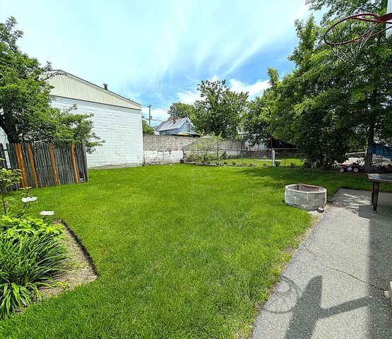 9 Ainsworth Place, Lynn, MA 01905