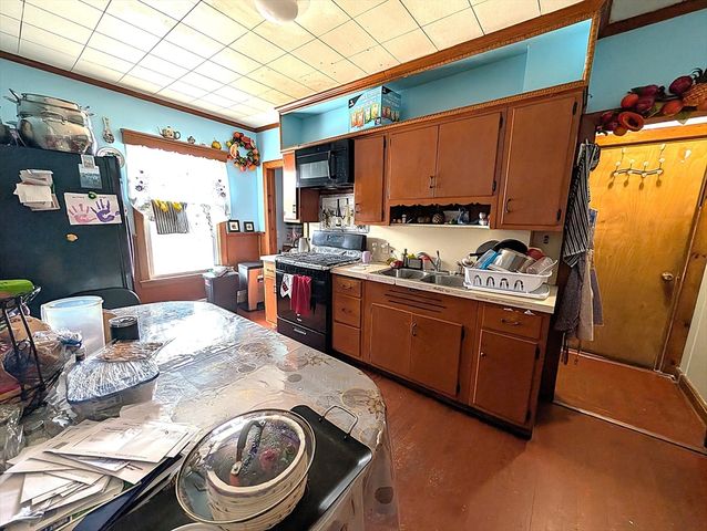 9 Ainsworth Place, Lynn, MA 01905