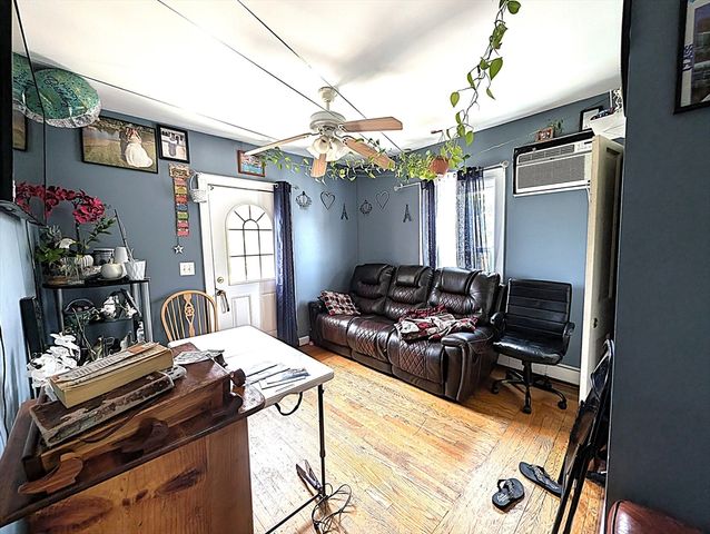 9 Ainsworth Place, Lynn, MA 01905