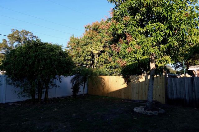 3713 BENSON AVENUE N, St Petersburg, FL 33713