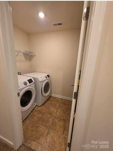 7306 Sienna Heights Place, Charlotte, NC 28213