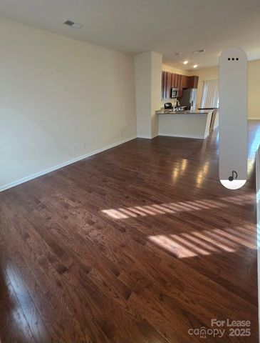 7306 Sienna Heights Place, Charlotte, NC 28213