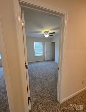 7306 Sienna Heights Place, Charlotte, NC 28213