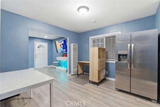 907 E 109th Place, Los Angeles, CA 90059