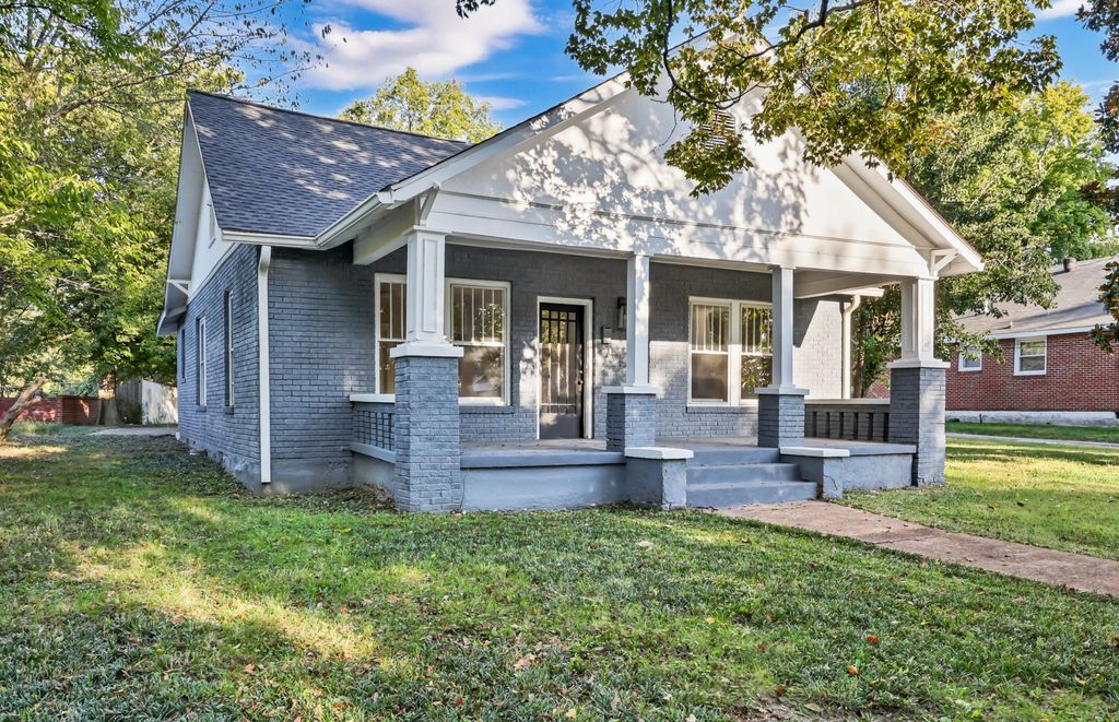 615 Greenwood Ave, Clarksville, TN 37040