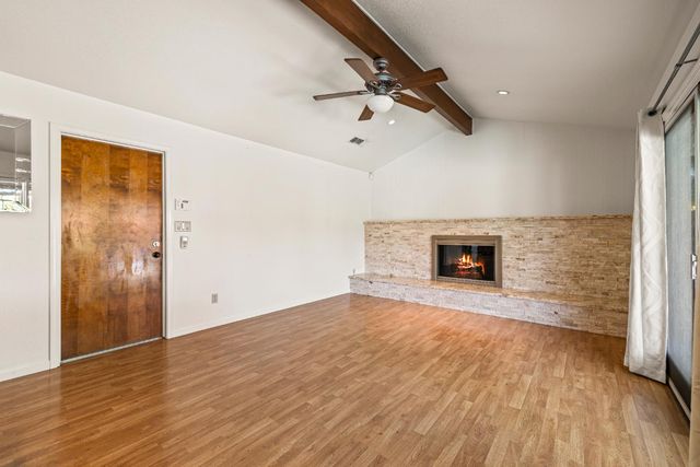 1213 Kimberly Dr, Yuba City, CA 95993