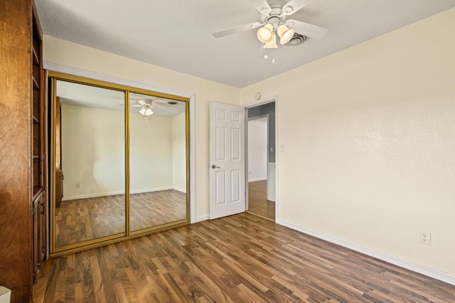 1213 Kimberly Dr, Yuba City, CA 95993