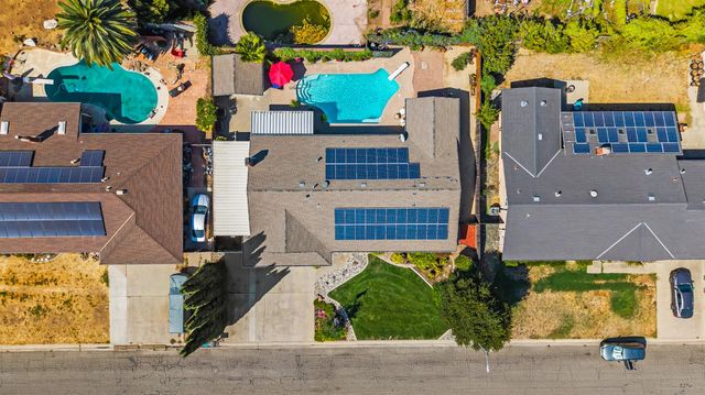 1213 Kimberly Dr, Yuba City, CA 95993