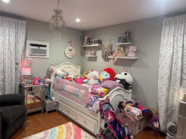 614 Monroe Boulevard Main, Long Beach, NY 11561