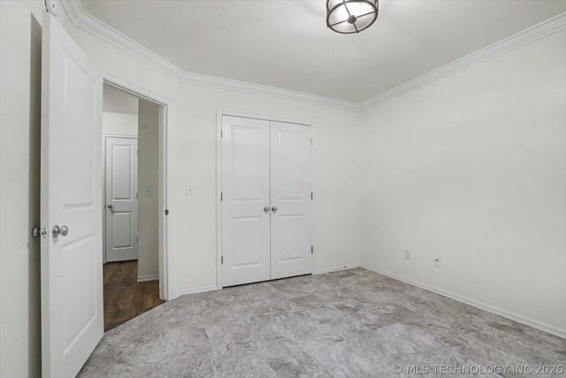 2111 W E Court, Jenks, OK 74037