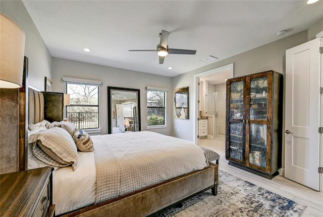 341 Sun Ray, Horseshoe Bay, TX 78657