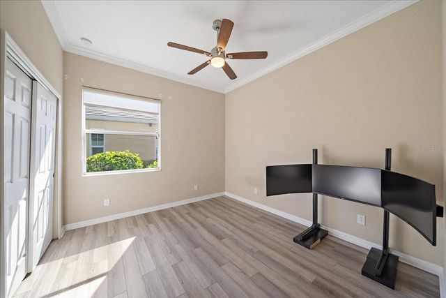 5040 LAKE OVERLOOK AVENUE, Bradenton, FL 34208