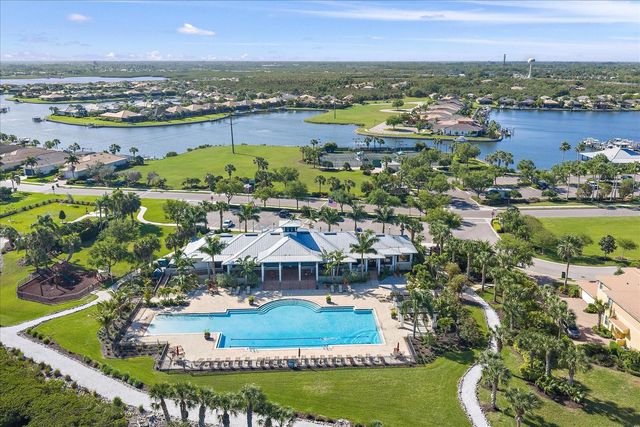 5040 LAKE OVERLOOK AVENUE, Bradenton, FL 34208