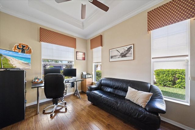 5040 LAKE OVERLOOK AVENUE, Bradenton, FL 34208