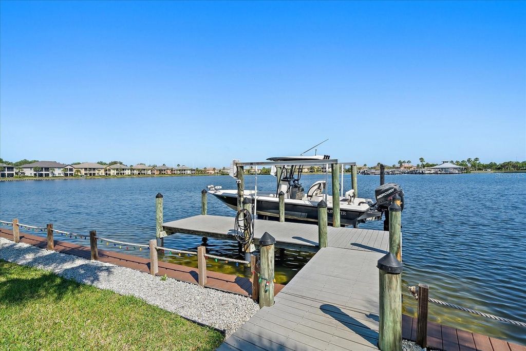 5040 LAKE OVERLOOK AVENUE, BRADENTON, FL 34208 — photo 3