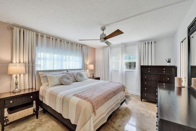 1025 SE 3rd Ave 108, Dania Beach, FL 33004