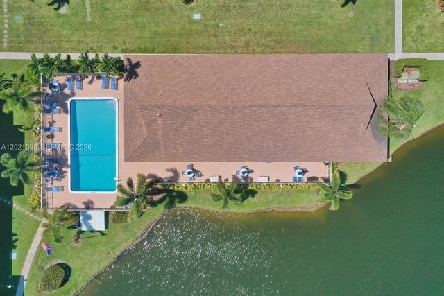 1025 SE 3rd Ave 108, Dania Beach, FL 33004