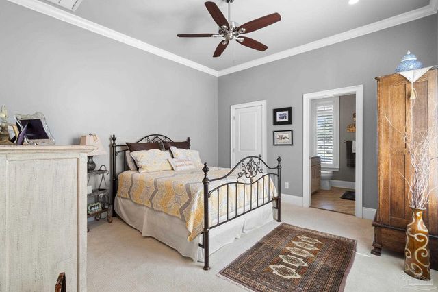 1639 Llani Ln, Gulf Breeze, FL 32563