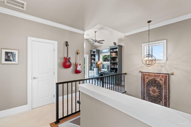 1639 Llani Ln, Gulf Breeze, FL 32563