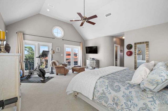 1639 Llani Ln, Gulf Breeze, FL 32563