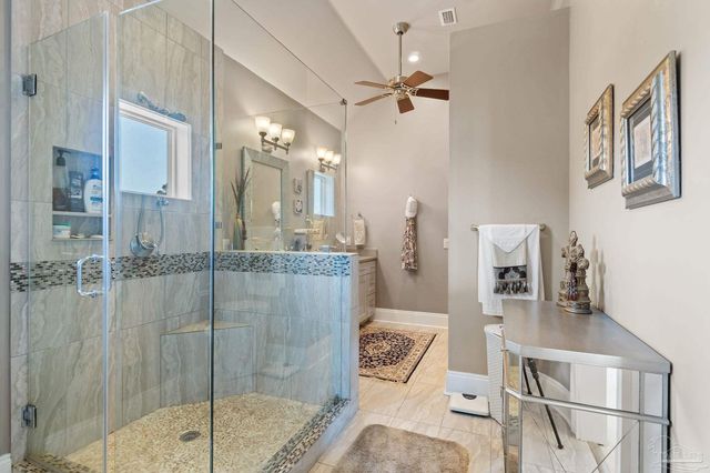 1639 Llani Ln, Gulf Breeze, FL 32563