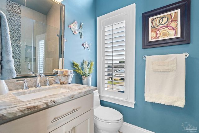 1639 Llani Ln, Gulf Breeze, FL 32563