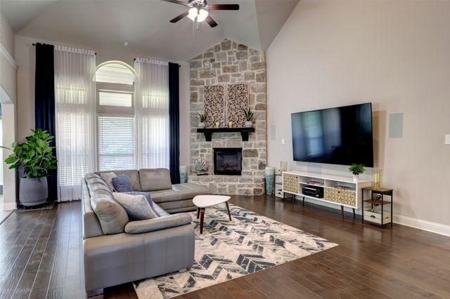 515 Dehaviland Lane, Fate, TX 75087