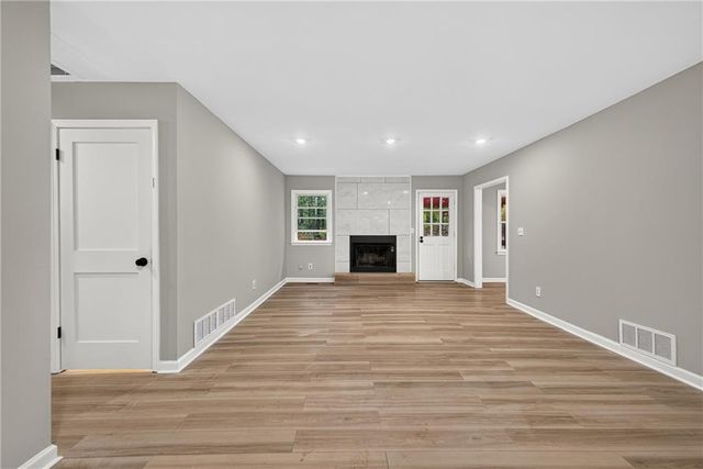 6854 Alexander Parkway, Douglasville, GA 30135