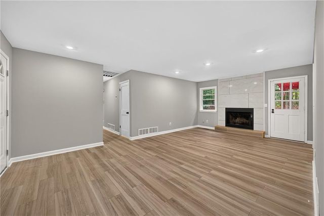 6854 Alexander Parkway, Douglasville, GA 30135