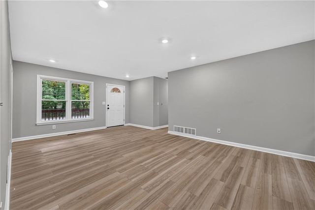 6854 Alexander Parkway, Douglasville, GA 30135
