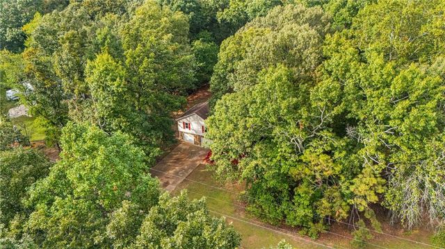 6854 Alexander Parkway, Douglasville, GA 30135