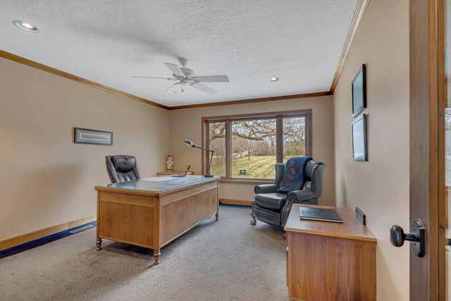 2917 Vonderheide Drive SW, Alexandria, MN 56308